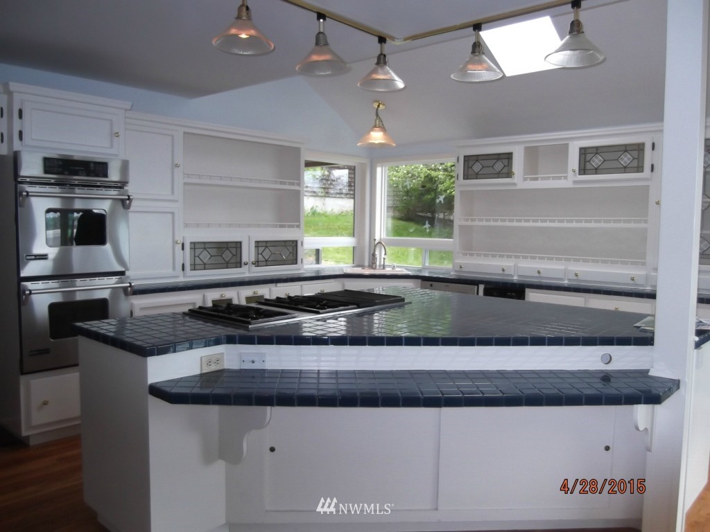 2215 Schirm Loop Road Northwest Olympia, WA 98502 - Photo 2 of 19 Gallery Image 2