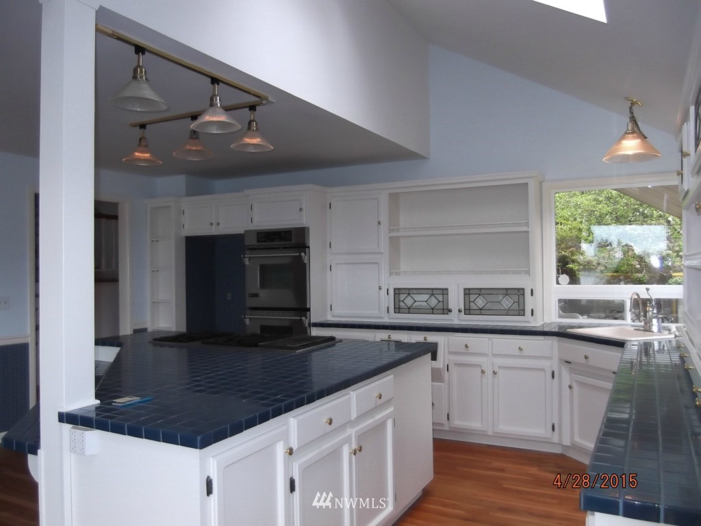 2215 Schirm Loop Road Northwest Olympia, WA 98502 - Photo 3 of 19 Gallery Image 3