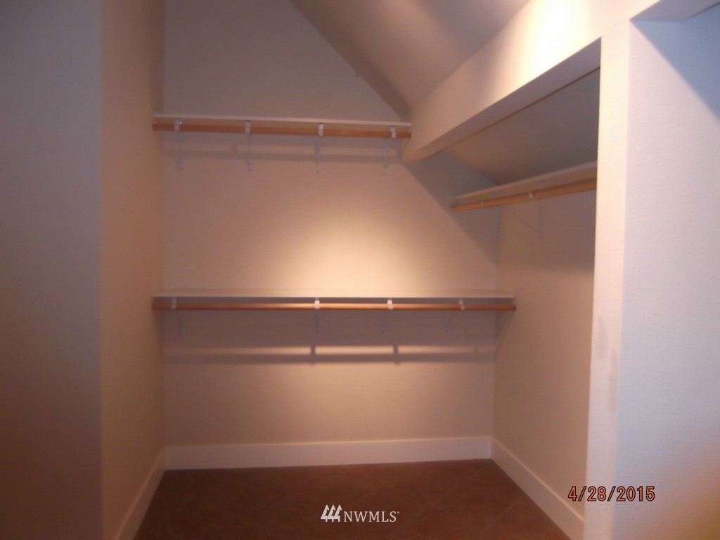 2215 Schirm Loop Road Northwest Olympia, WA 98502 - Photo 10 of 19 Gallery Image 10