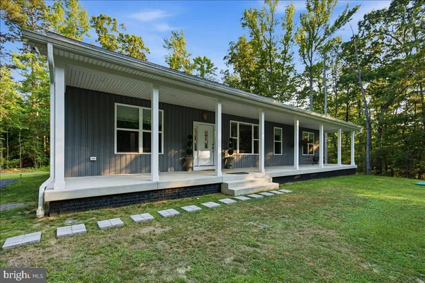 $715,000 | 22405 Hood Lane, California, MD 20619