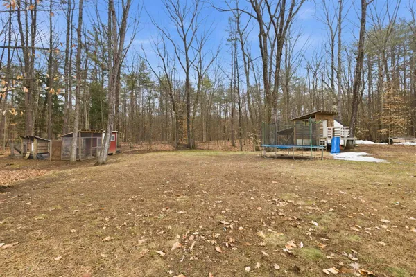 $379,000 | 49 Forest Lane, Boscawen, NH 03303