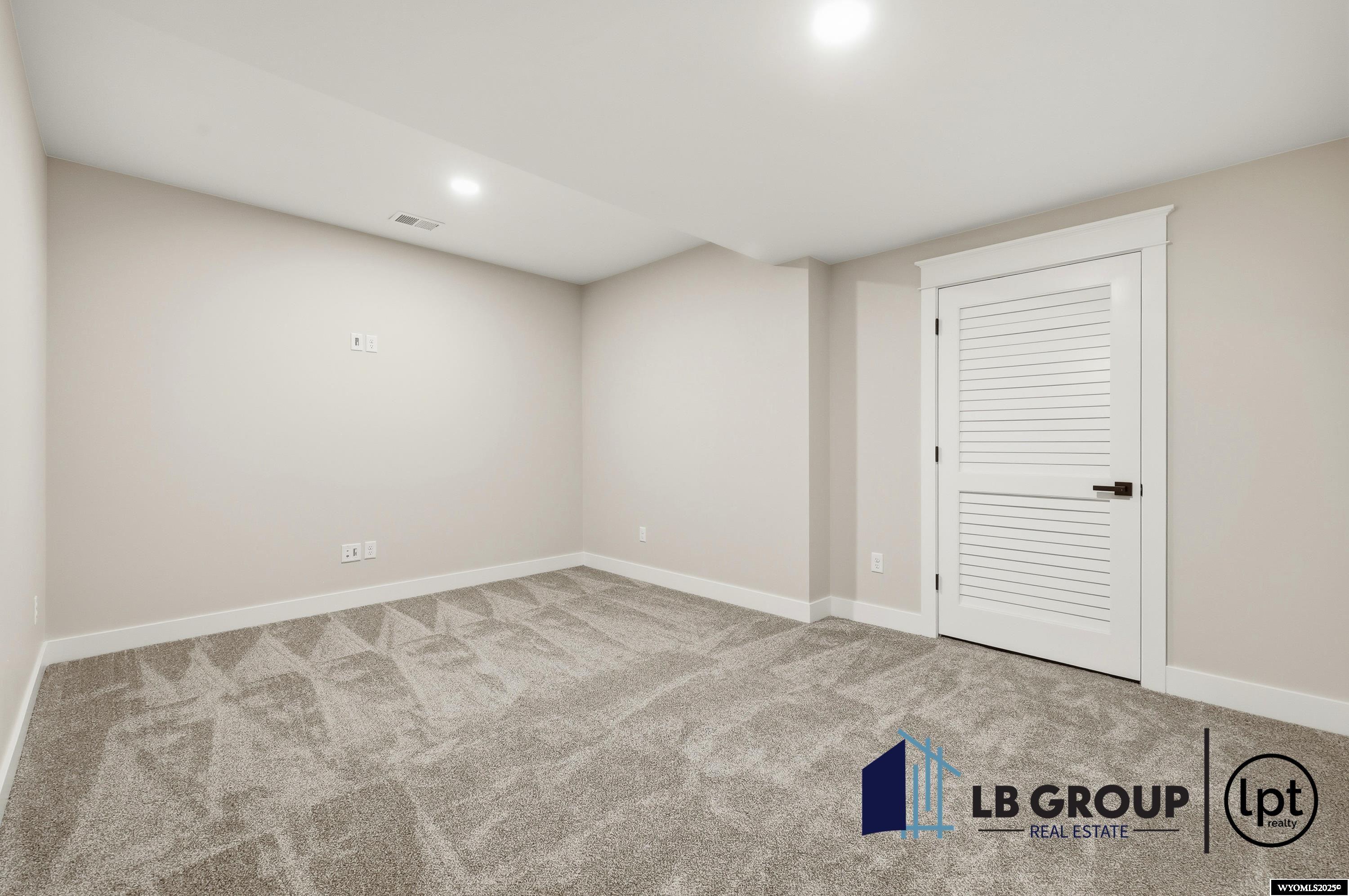 2765 Heathrow Avenue Casper, WY 82609 - Photo 15 of 24