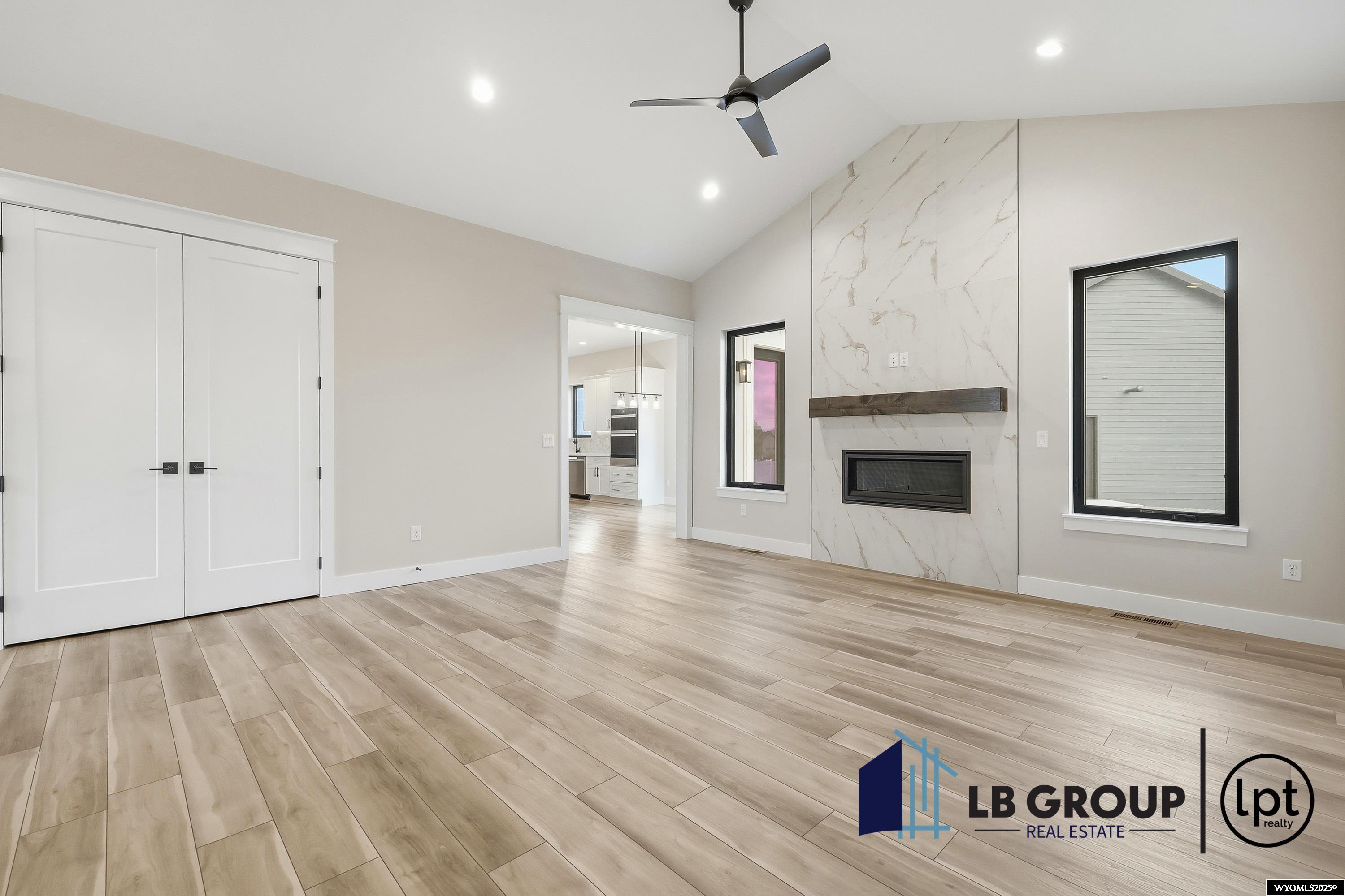 2765 Heathrow Avenue Casper, WY 82609 - Photo 3 of 24