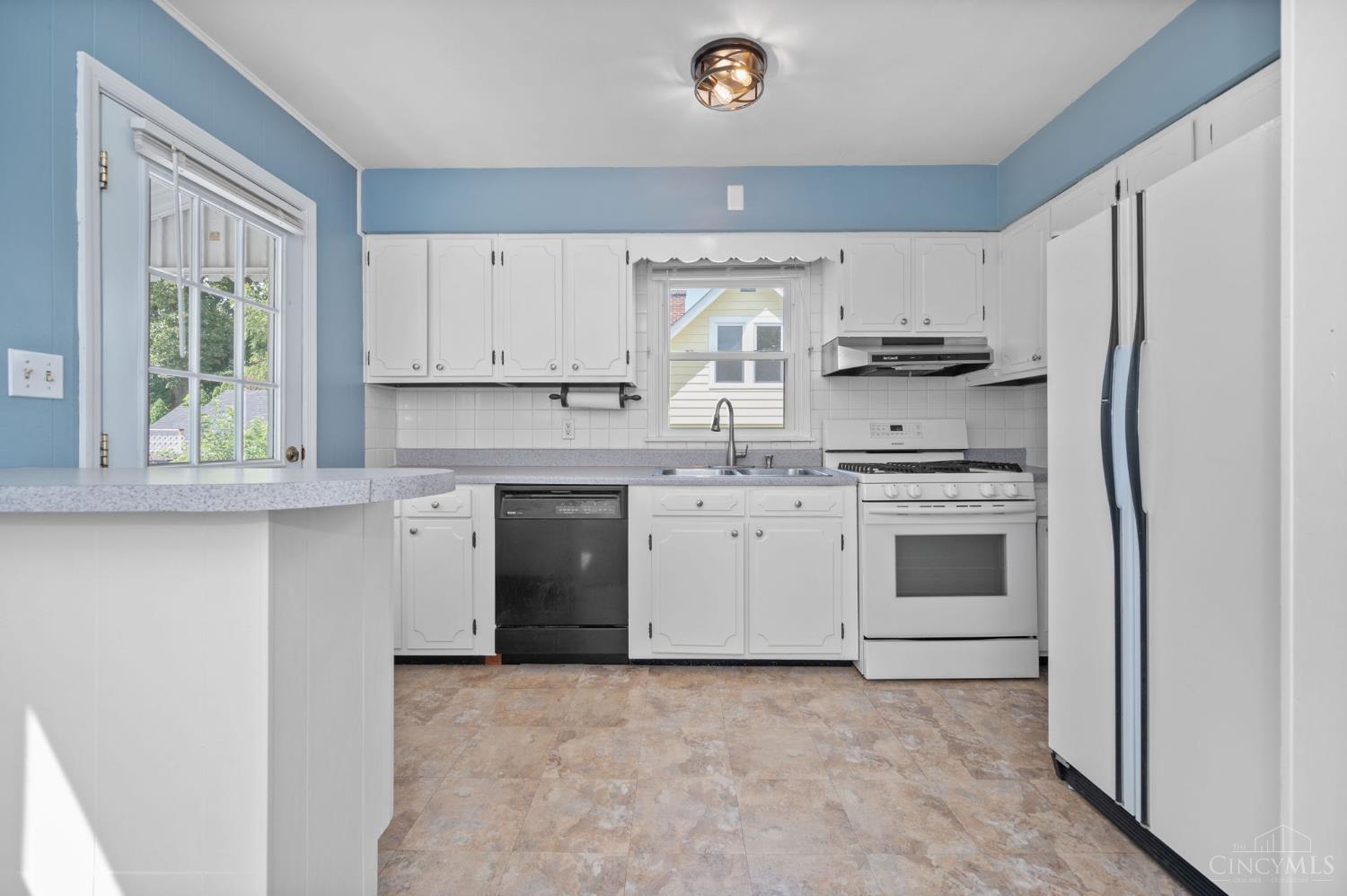 7101 Dunn Road Cincinnati, OH 45230 - Photo 25 of 50