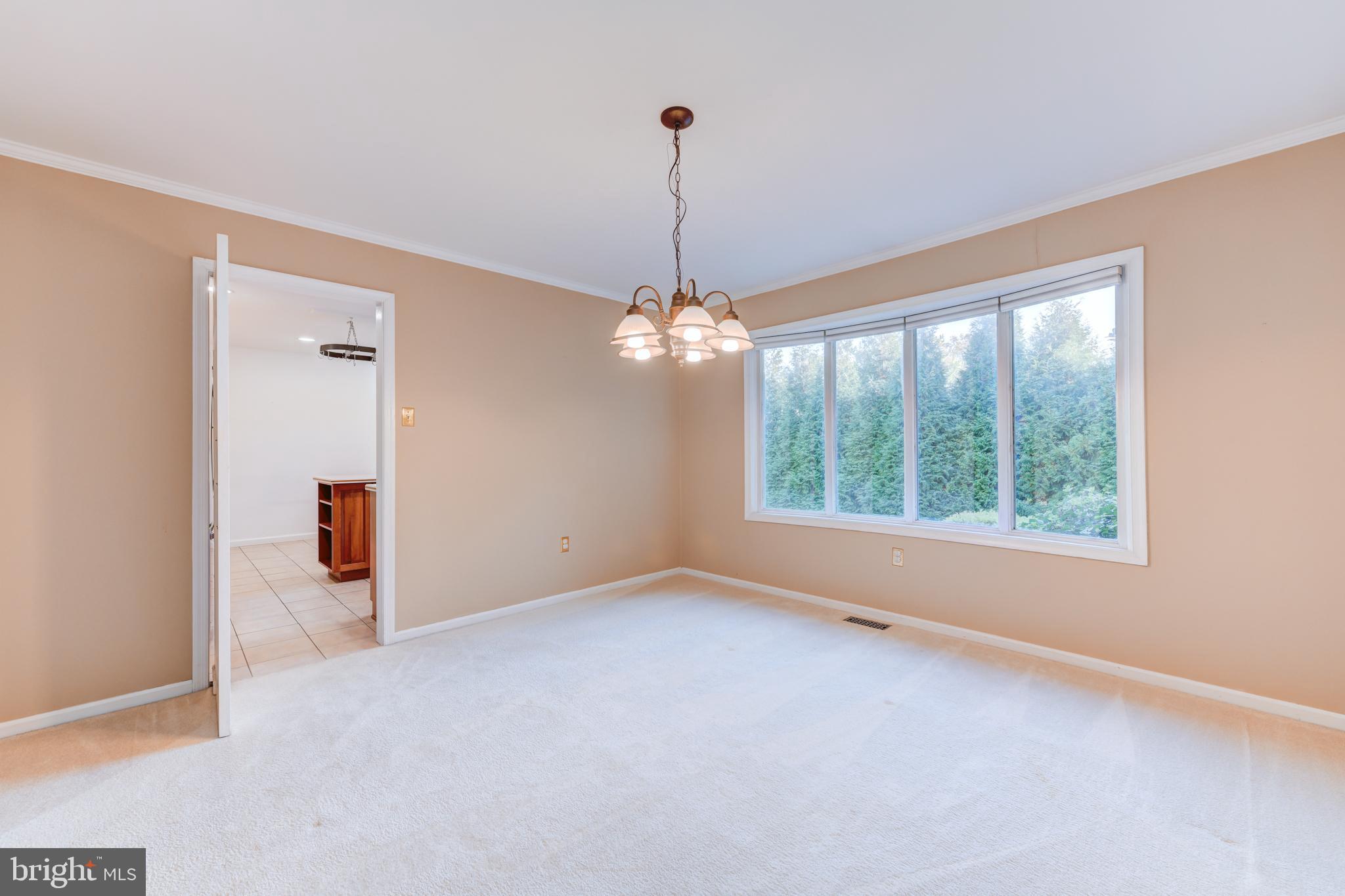 840 Winthrop Drive Yardley, PA 19067 - Photo 5 of 35