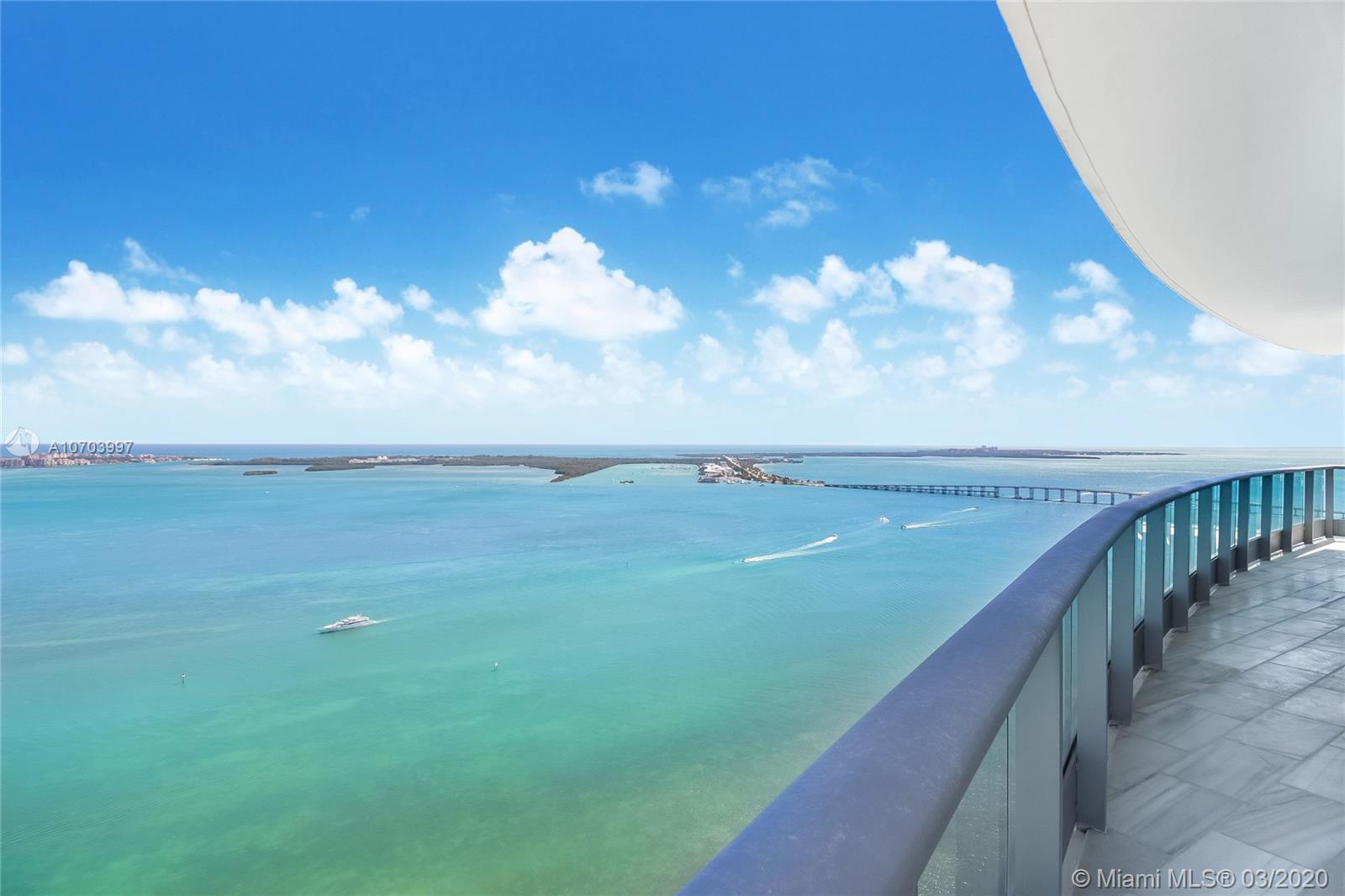 1331 Brickell Bay Drive, Unit 4401 Miami, FL 33131 - Photo 33 of 52