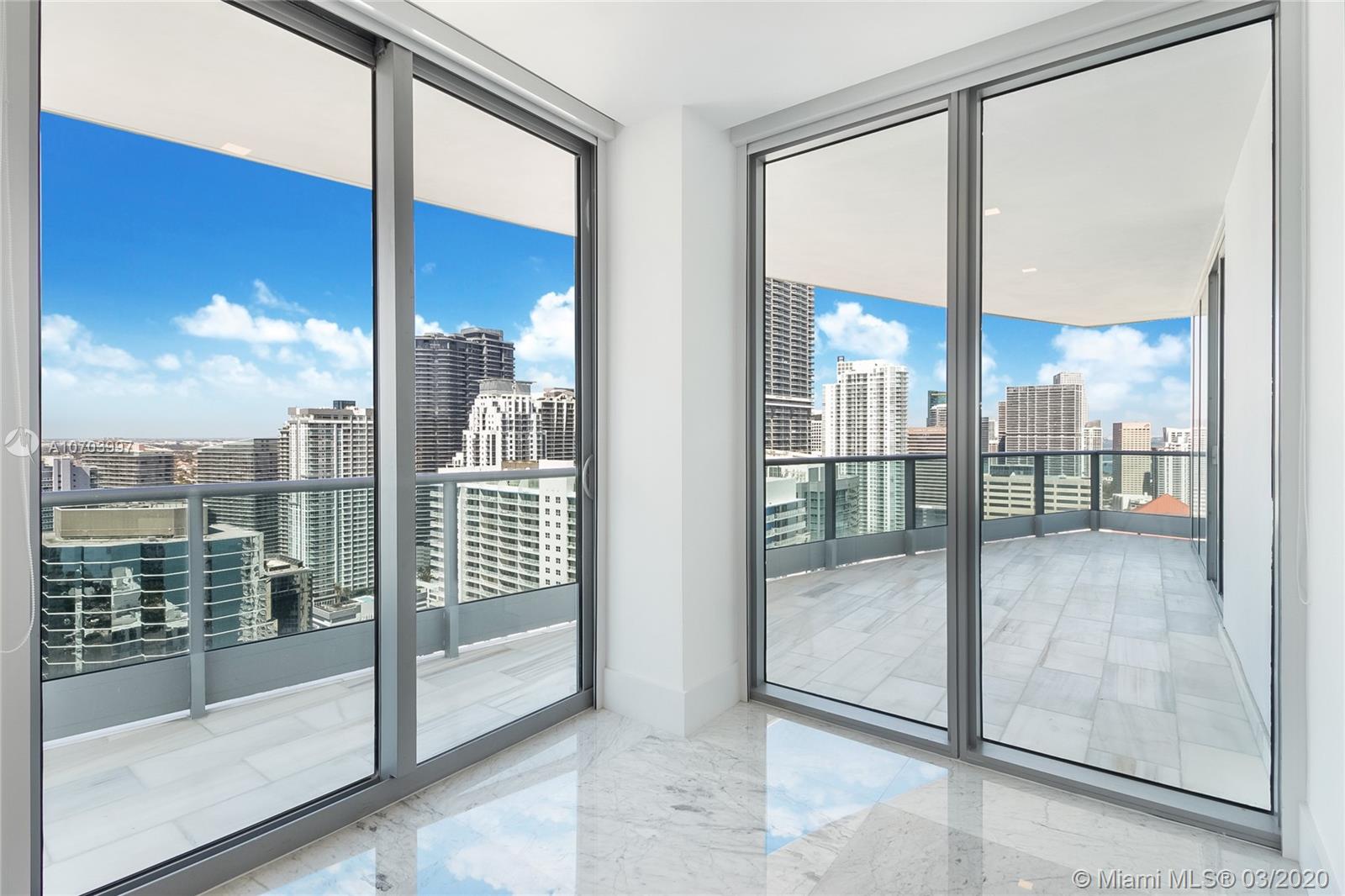 1331 Brickell Bay Drive, Unit 4401 Miami, FL 33131 - Photo 42 of 52