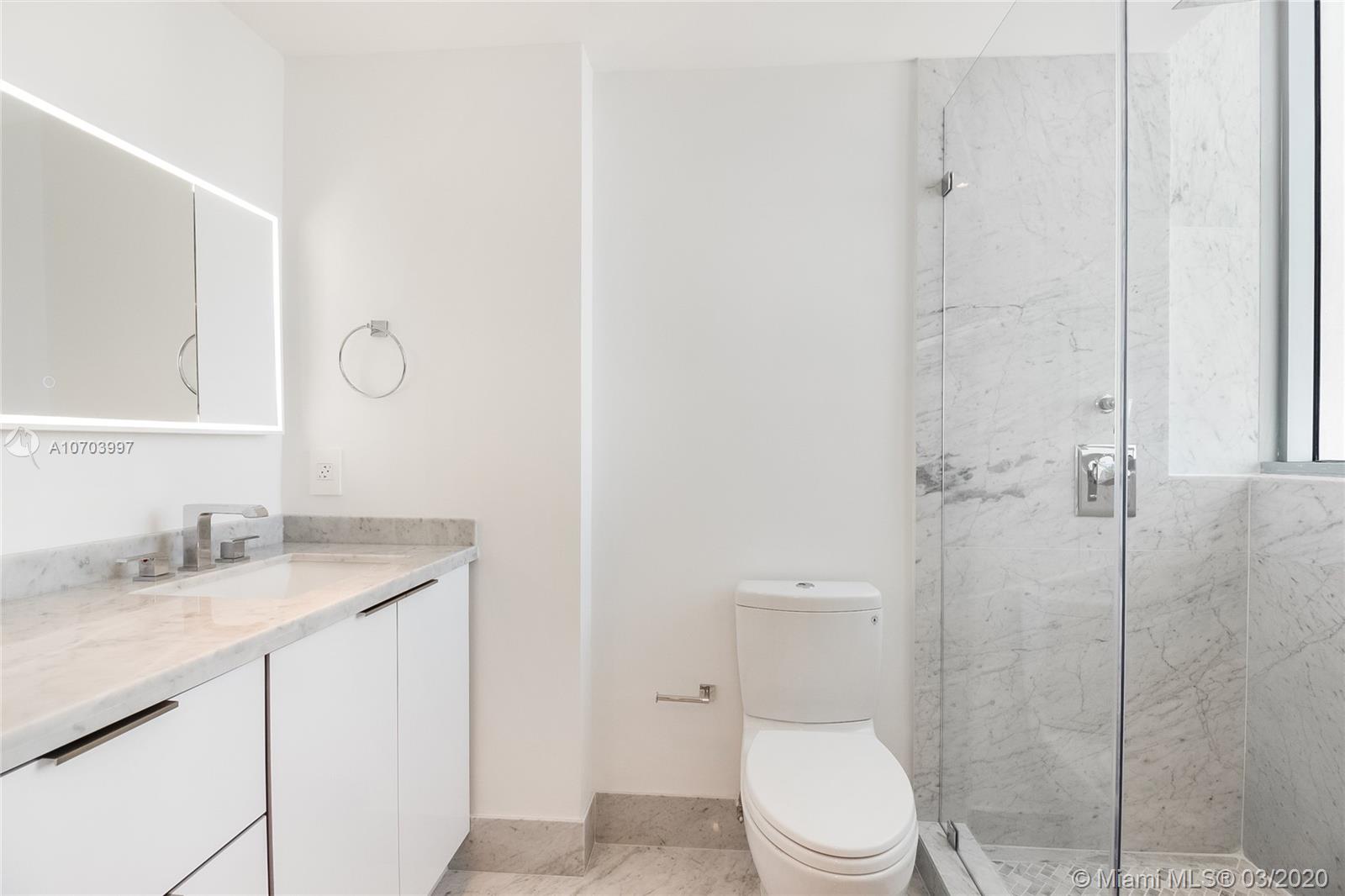 1331 Brickell Bay Drive, Unit 4401 Miami, FL 33131 - Photo 49 of 52