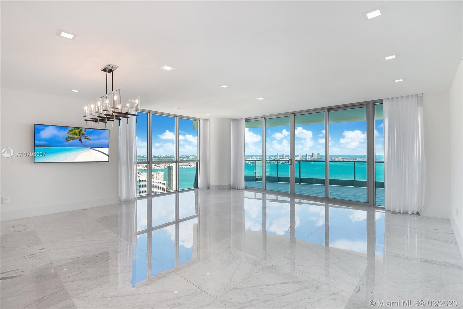 1331 Brickell Bay Drive, Unit 4401 Miami, FL 33131 - Photo 10 of 52