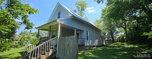 $59,900 | 804 4th Street East, Scott City, MO 63780