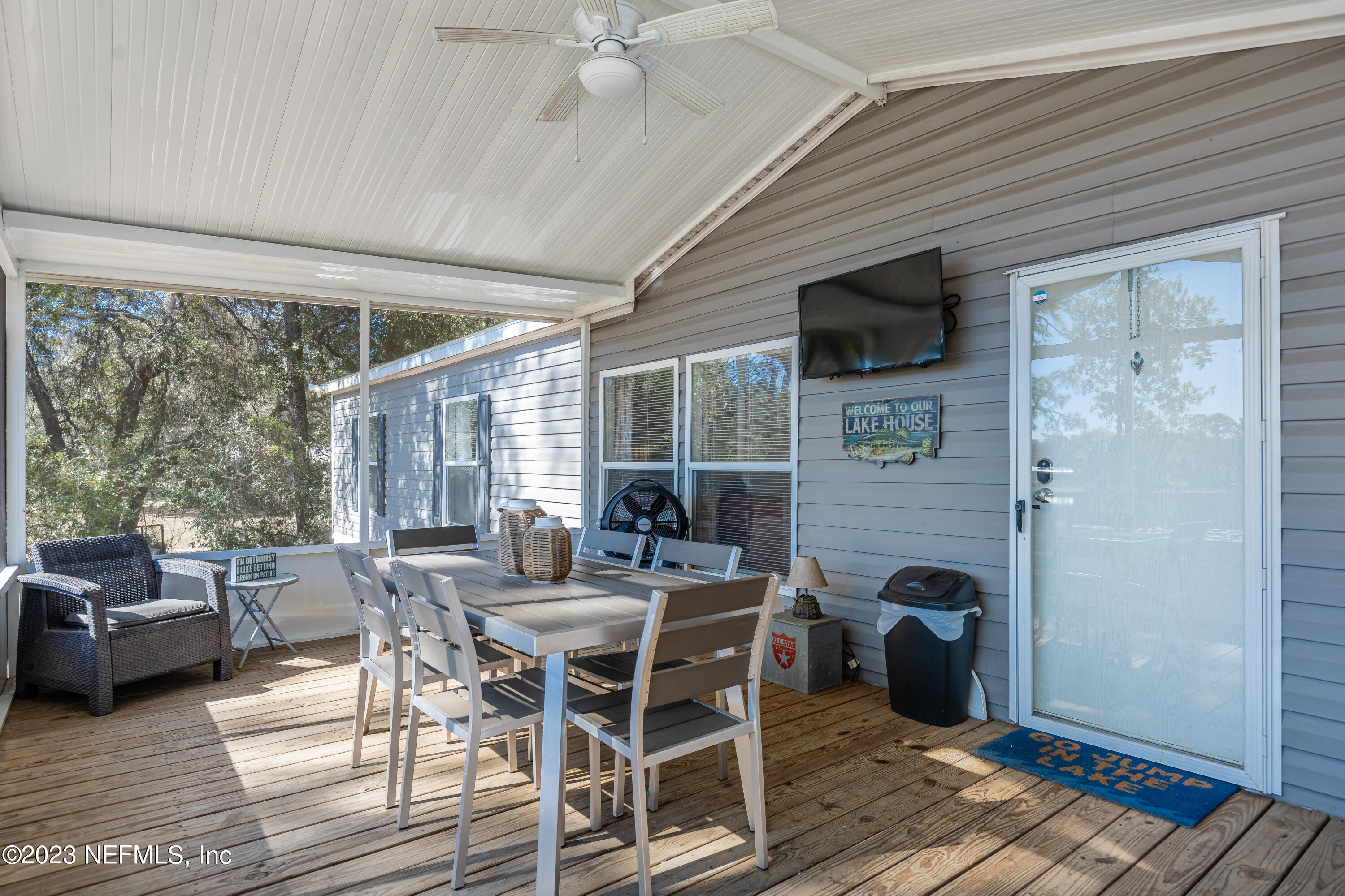 146 Sand Lake Road Interlachen, FL 32148 - Photo 14 of 78 Screened In Porch
