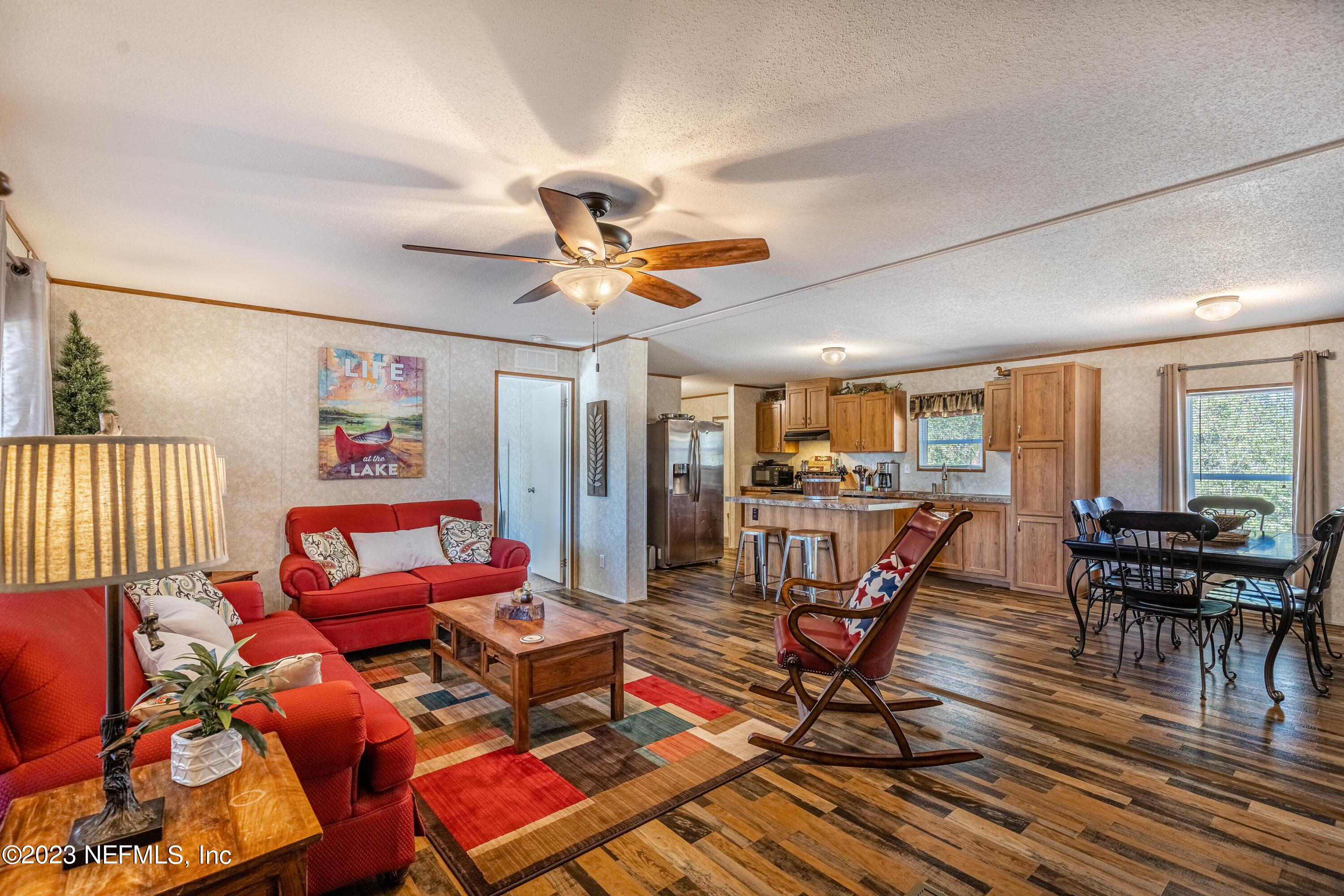 146 Sand Lake Road Interlachen, FL 32148 - Photo 18 of 78 Family Room