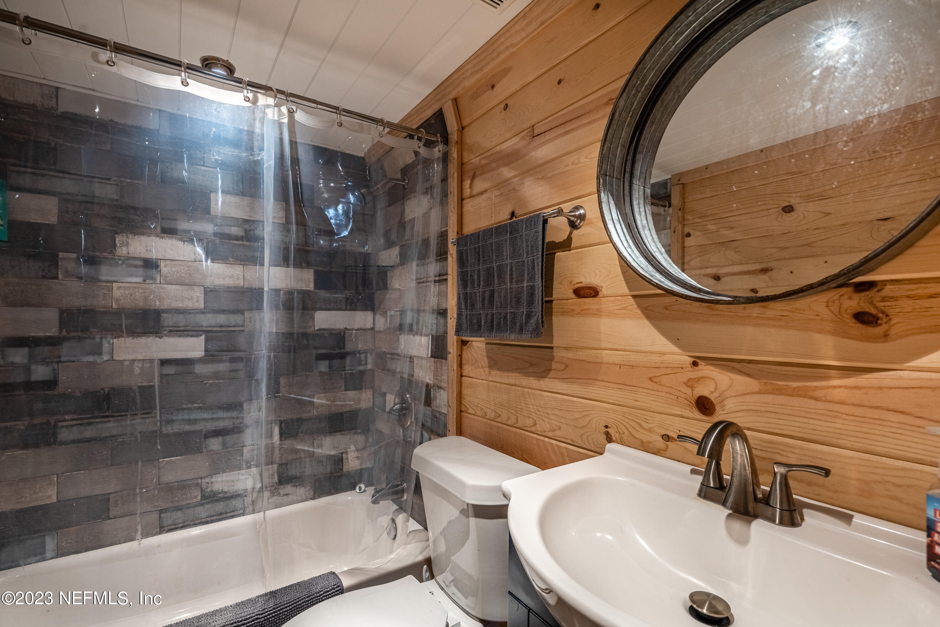 146 Sand Lake Road Interlachen, FL 32148 - Photo 57 of 78 Cottage Bathroom
