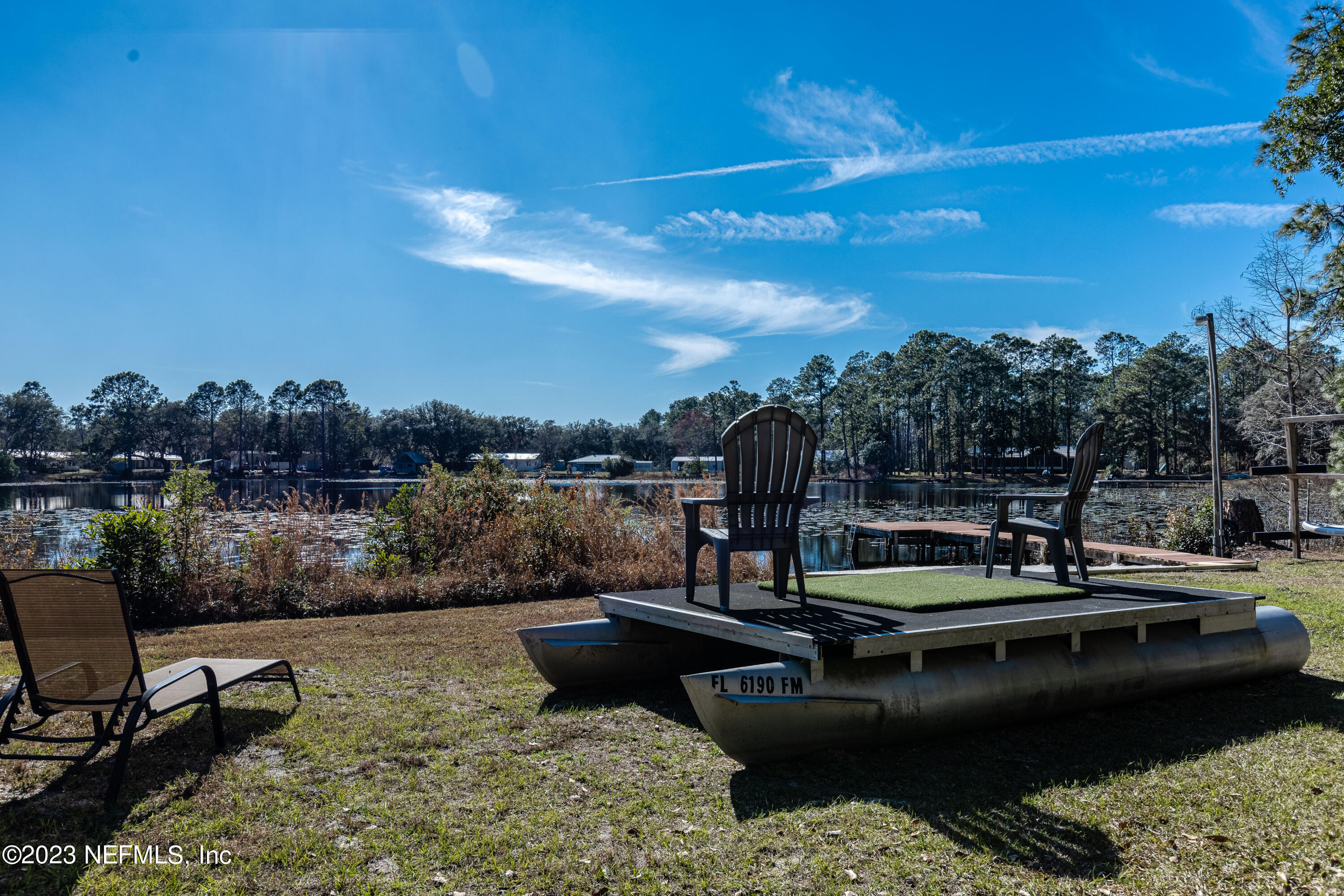 146 Sand Lake Road Interlachen, FL 32148 - Photo 72 of 78 Sitting Area & Driving Range
