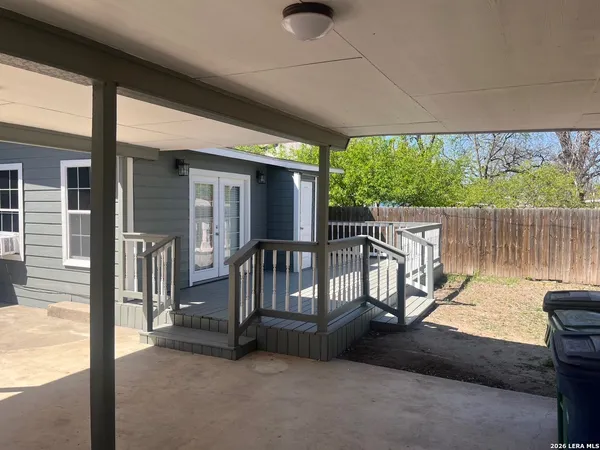 $1,750 | 725 Delmar Street, San Antonio, TX 78210
