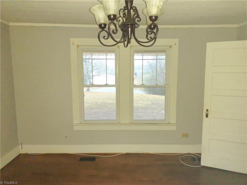 2444 North Stokes School Road Danbury, NC 27016 - Photo 13 of 16