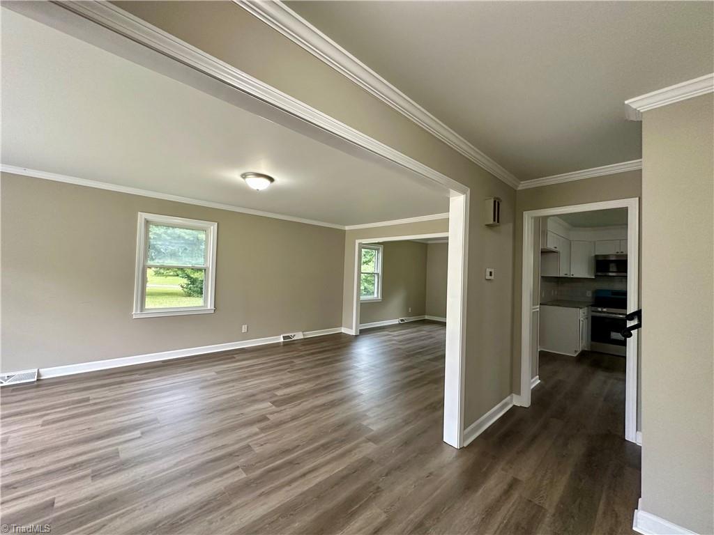 165 Vale Road Mocksville, NC 27028 - Photo 8 of 38 Gallery Image 8