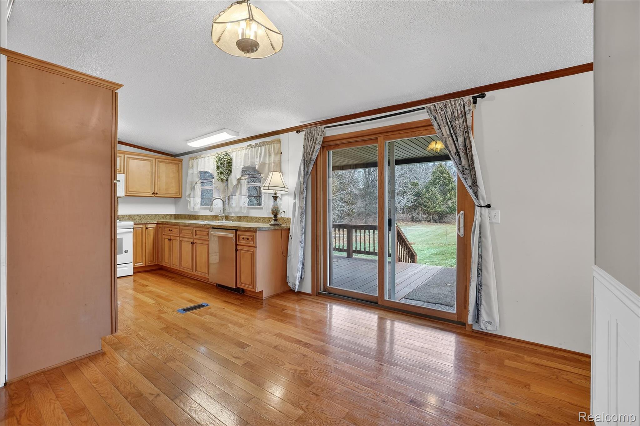 13106 North Genesee Road Clio, MI 48420 - Photo 11 of 46 13-13106 N Genesee Rd Clio, MI 48420-WindowStill-Photography.jpg
