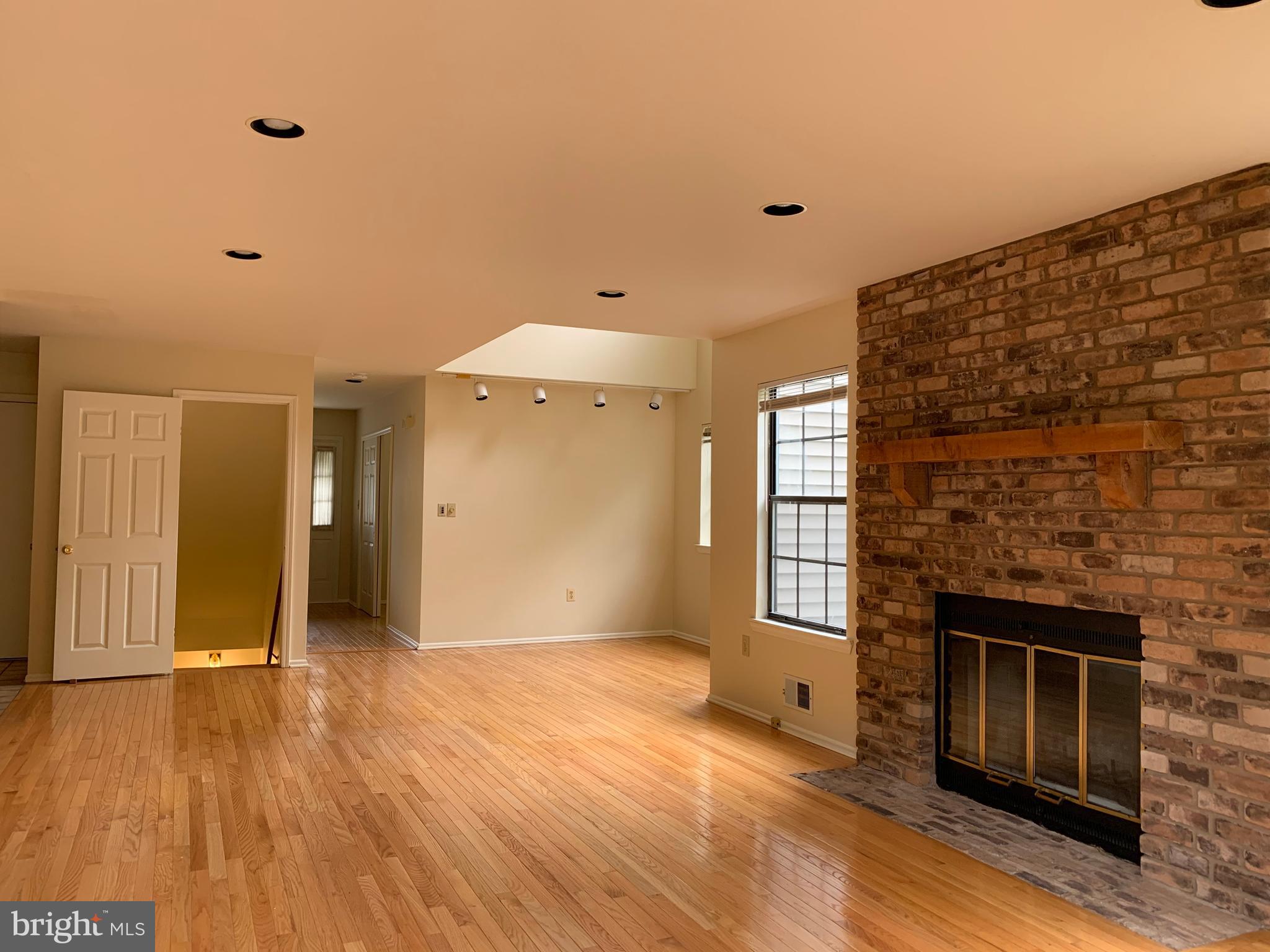 706 Marten Road Princeton, NJ 08540 - Photo 6 of 30