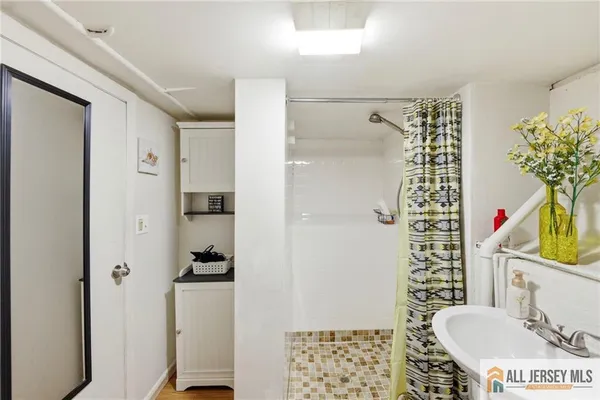 $479,900 | 566 Chapman Street, Hillside, NJ 07205