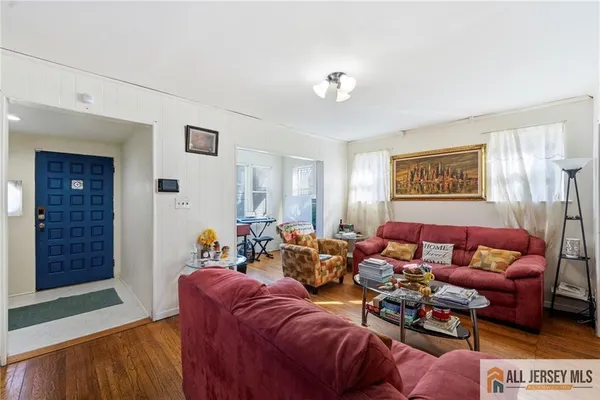 $479,900 | 566 Chapman Street, Hillside, NJ 07205