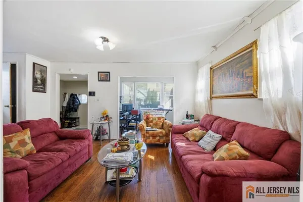 $479,900 | 566 Chapman Street, Hillside, NJ 07205