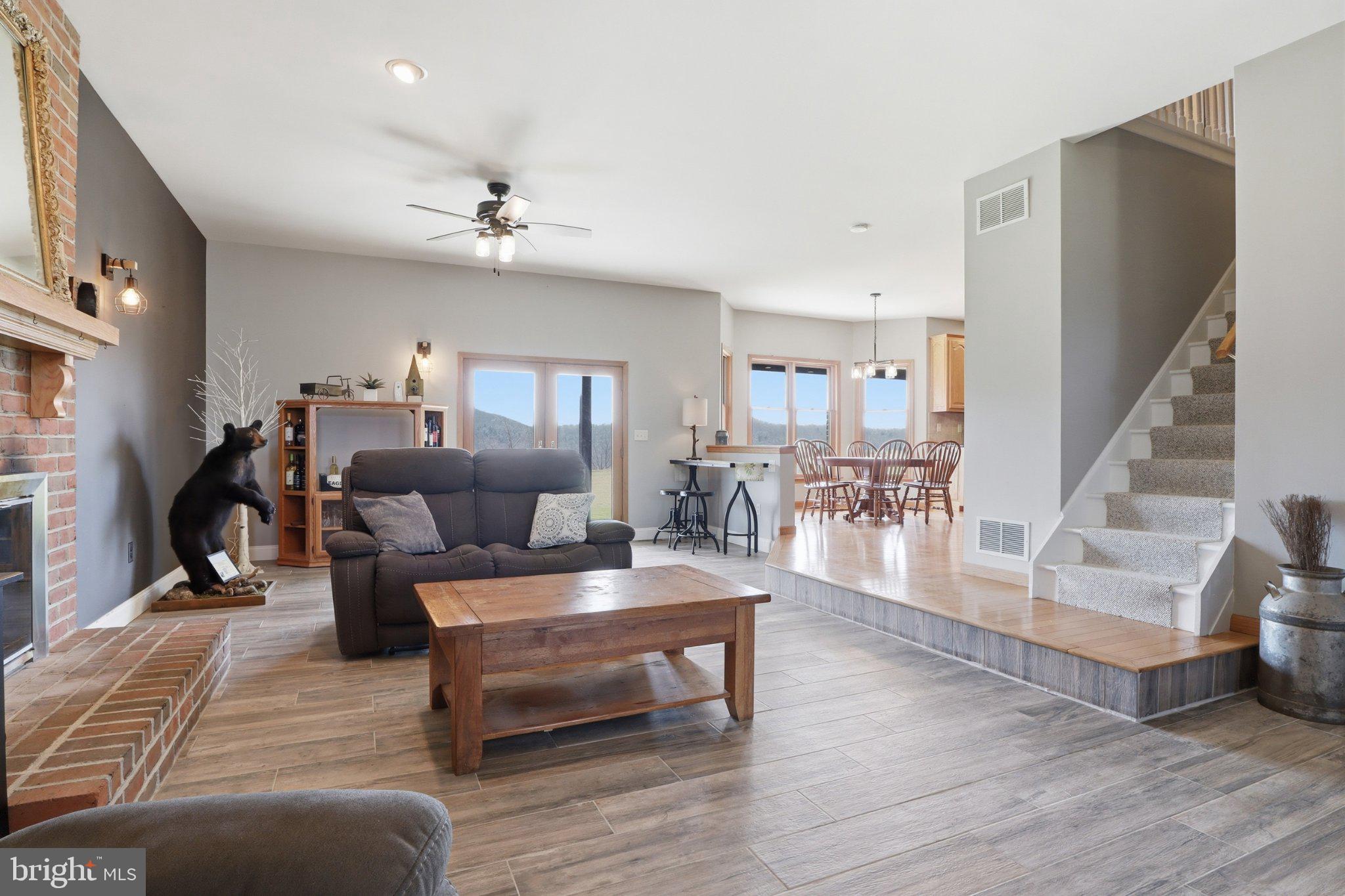 57 Mahanoy Valley Road Duncannon, PA 17020 - Photo 11 of 70 Spacious living area with scenic views.