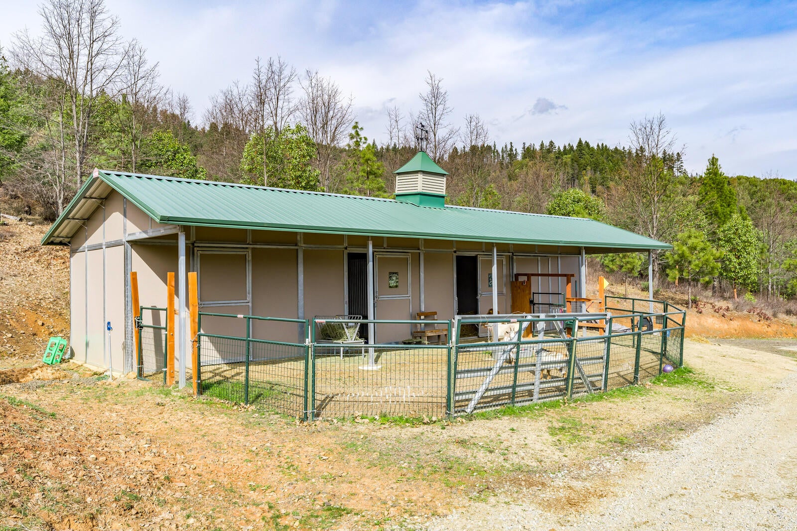 5717 Elk Creek Road Trail, OR 97541 - Photo 6 of 73 5717ELKCRK (37)