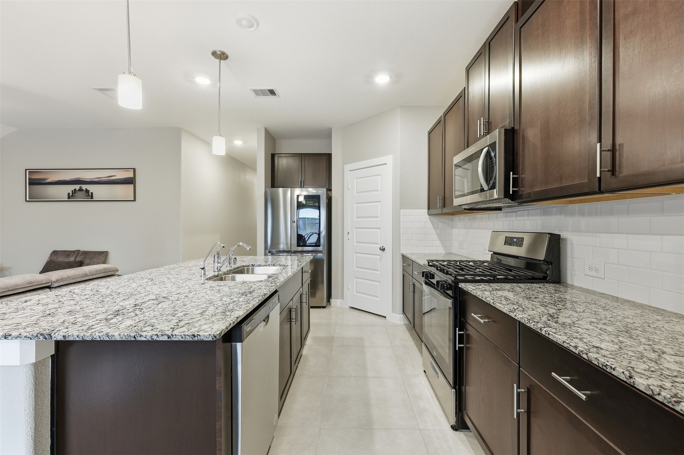 14139 Greystone Ter Street Magnolia, TX 77354 - Photo 9 of 23