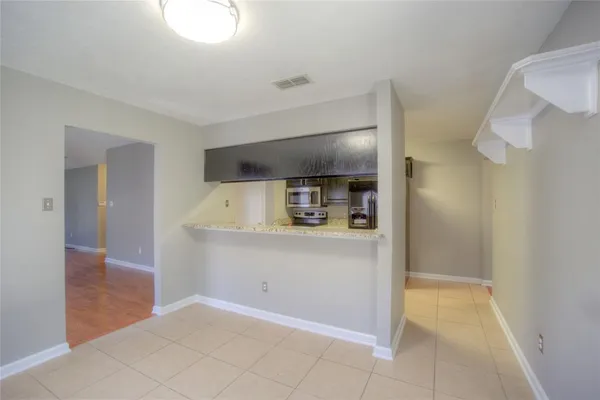 $1,995 | 5733 Vandalia Trail, Arlington, TX 76017
