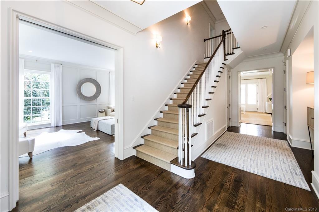 2350 Croydon Road Charlotte, NC 28207 - Photo 2 of 42 Gallery Image 2