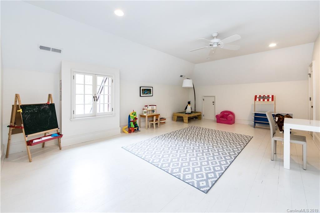 2350 Croydon Road Charlotte, NC 28207 - Photo 32 of 42 Gallery Image 32