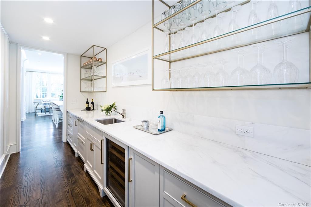 2350 Croydon Road Charlotte, NC 28207 - Photo 6 of 42 Gallery Image 6