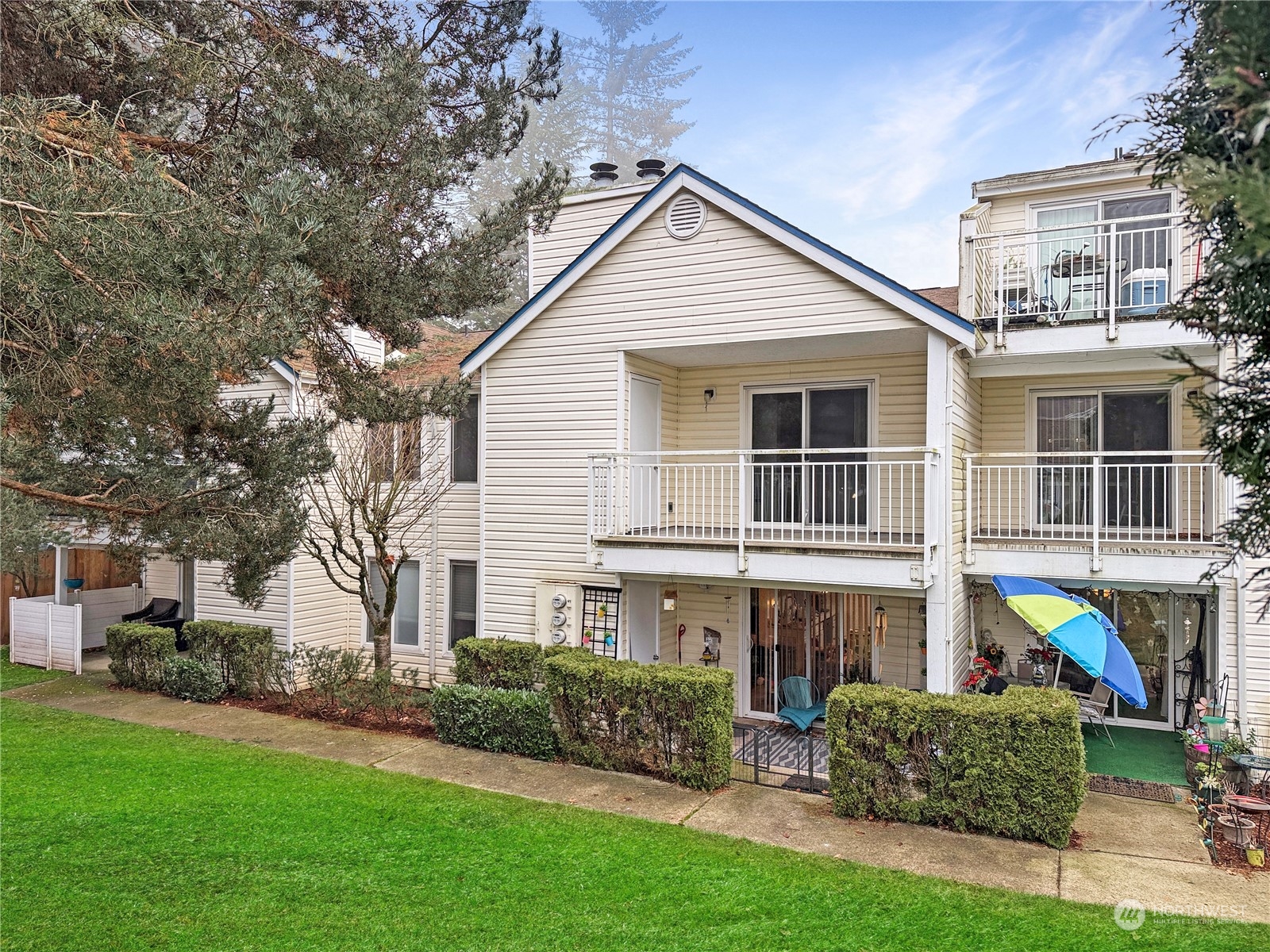 11002 Southeast Petrovitsky Road, Unit I203 Renton, WA 98055 - Photo 14 of 18