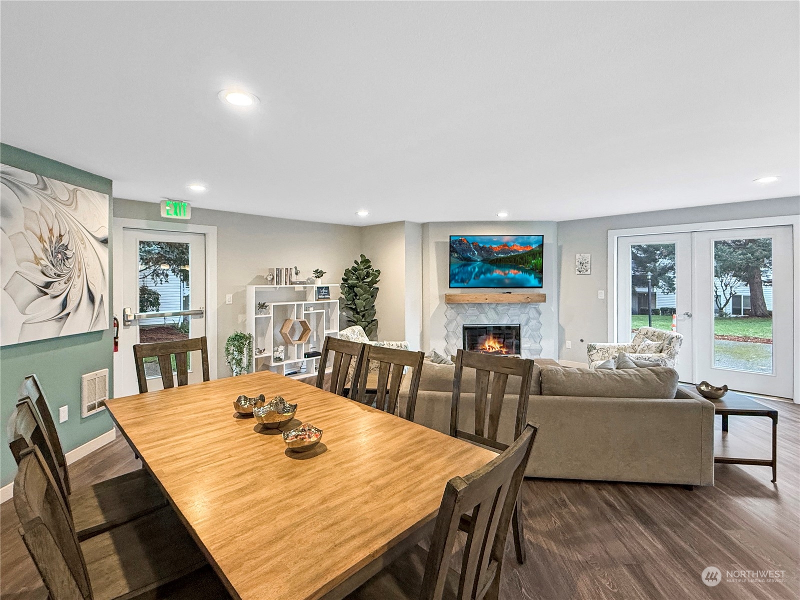 11002 Southeast Petrovitsky Road, Unit I203 Renton, WA 98055 - Photo 16 of 18