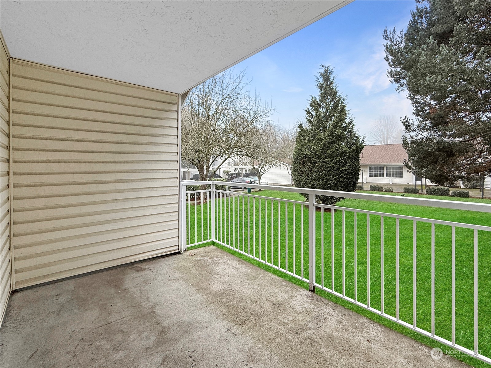11002 Southeast Petrovitsky Road, Unit I203 Renton, WA 98055 - Photo 9 of 18