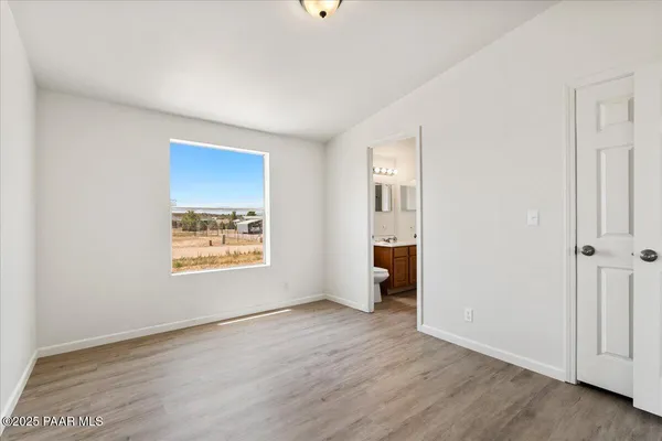$389,900 | 24175 North Los Angeles Street, Paulden, AZ 86334