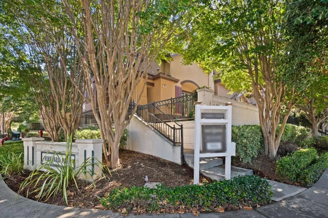 $1,279,000 | 3201 Vineyard Park Way, San Jose, CA 95135