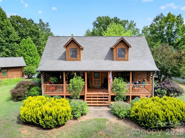 $669,000 | 535 North Highland Road, Mill Spring, NC 28756
