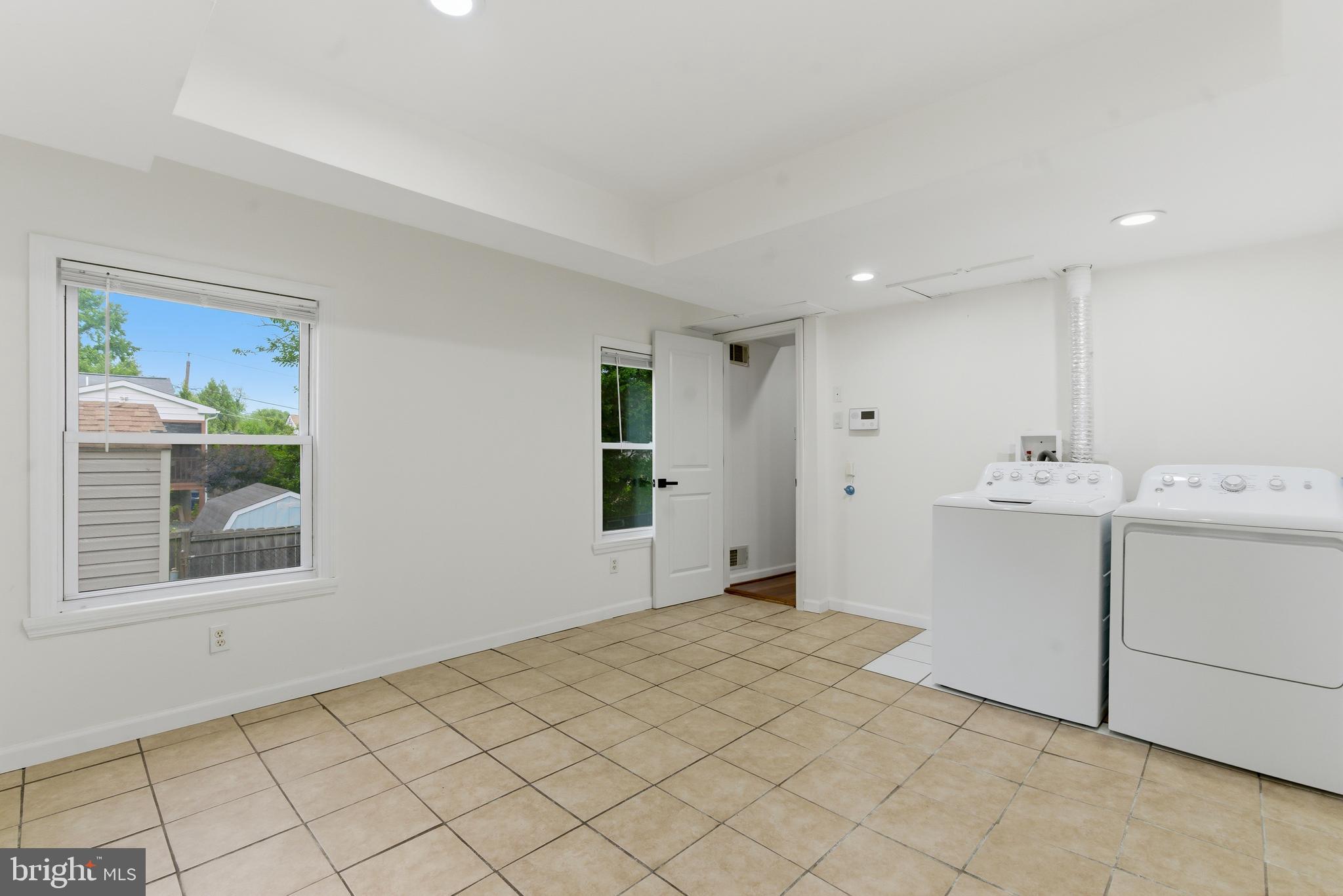 1511 Crest Road Silver Spring, MD 20902 - Photo 30 of 66