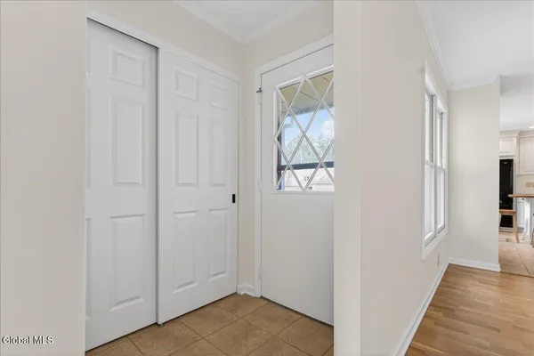 $385,000 | 41 Commonwealth Drive, Bethlehem, NY 12077