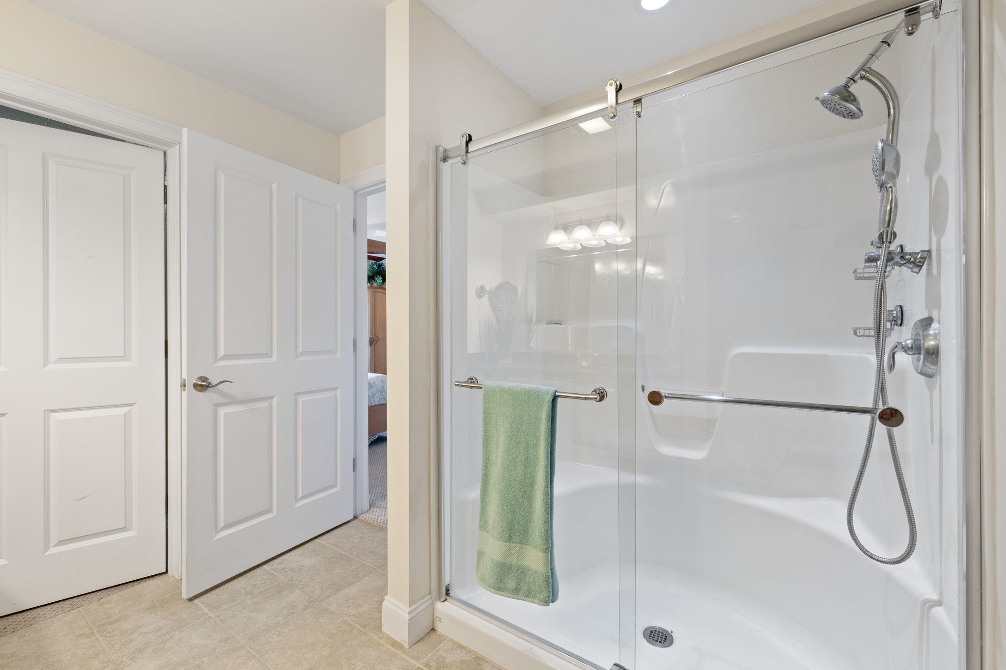 437 Winnacunnet Road, Unit 203 Hampton, NH 03842 - Photo 18 of 40
