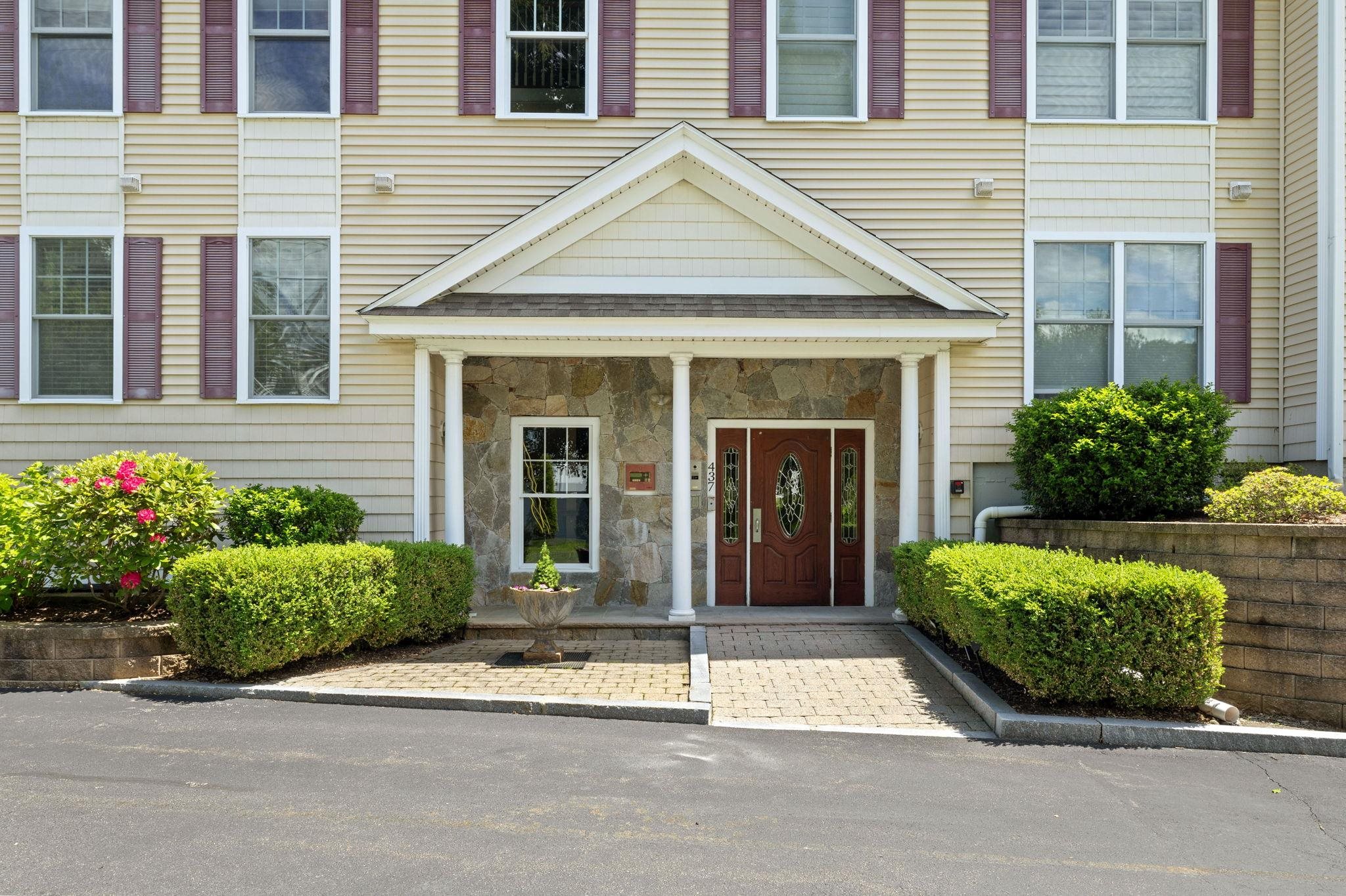 437 Winnacunnet Road, Unit 203 Hampton, NH 03842 - Photo 39 of 40
