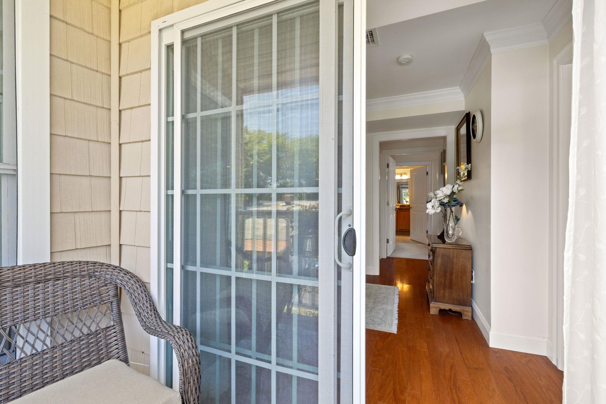 437 Winnacunnet Road, Unit 203 Hampton, NH 03842 - Photo 8 of 40