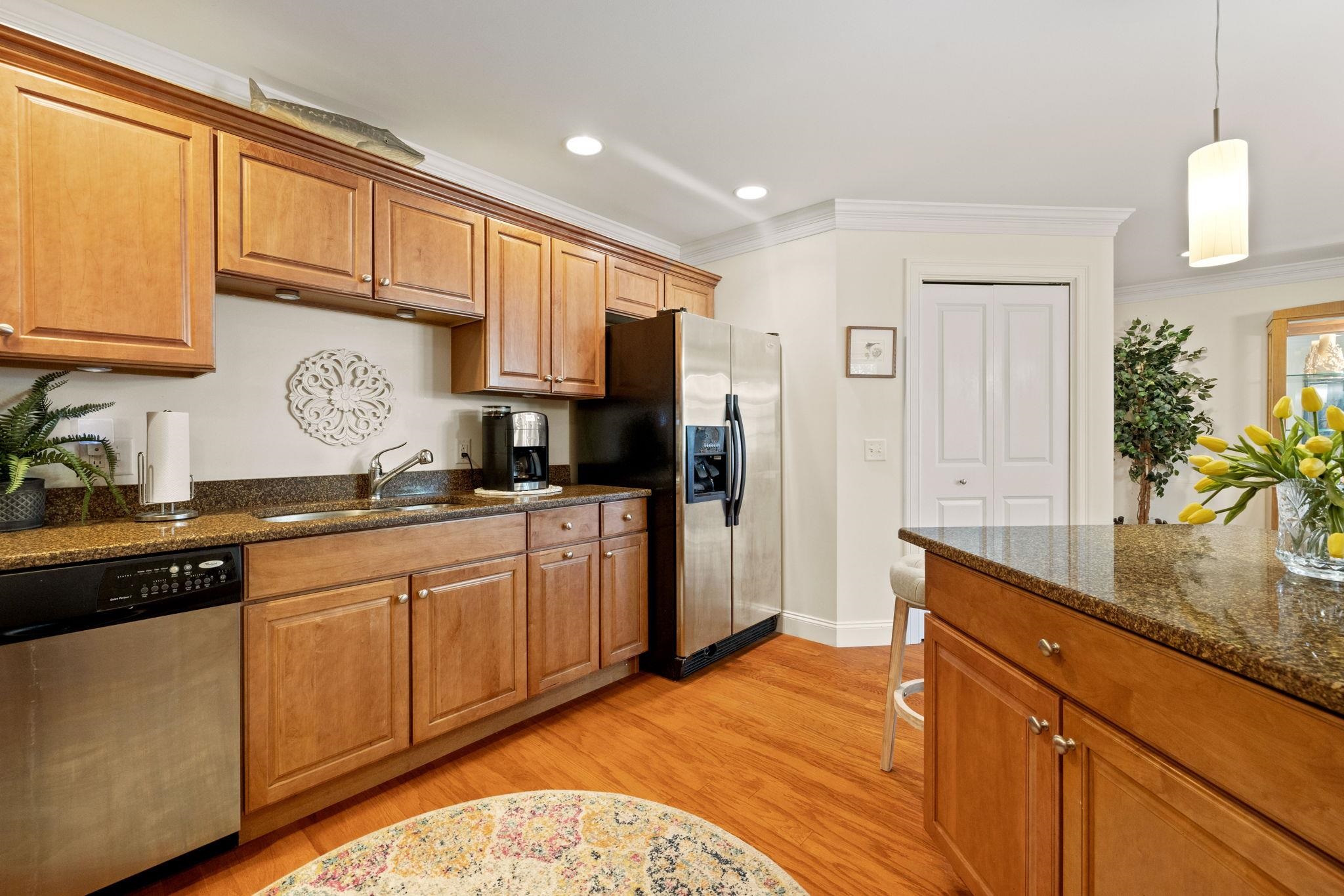 437 Winnacunnet Road, Unit 203 Hampton, NH 03842 - Photo 9 of 40