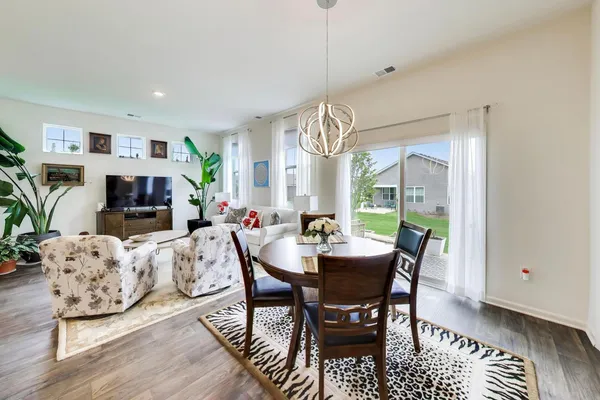 $319,000 | 6328 Maple Glen Drive, Wonder Lake, IL 60097
