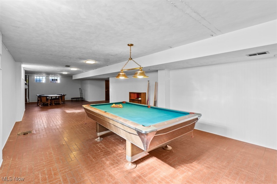 1500 Burlington Road Cleveland, OH 44118 - Photo 33 of 37 Gallery Image 33