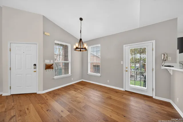 $250,000 | 54 Chapel Hill Circle, Unit 54, San Antonio, TX 78240