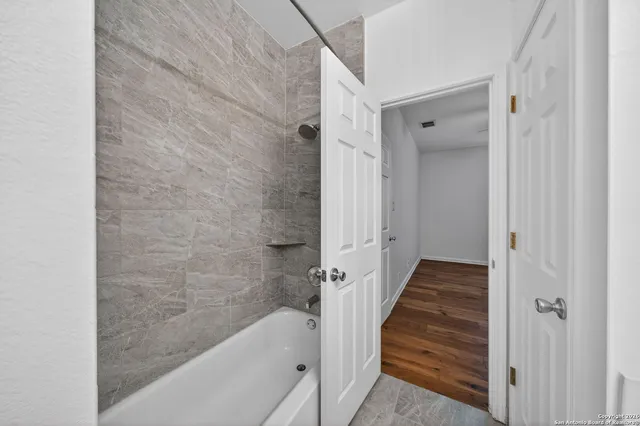 $250,000 | 54 Chapel Hill Circle, Unit 54, San Antonio, TX 78240