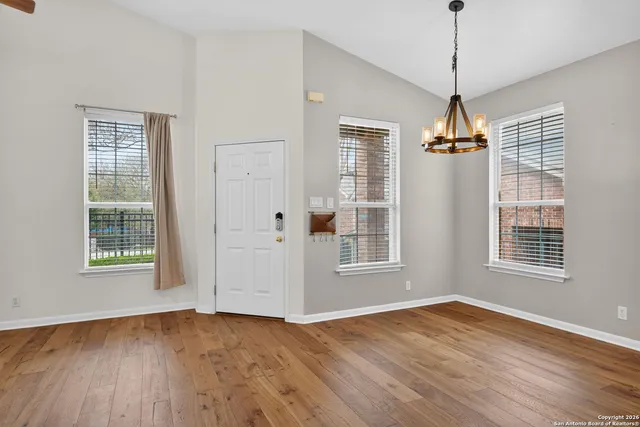 $250,000 | 54 Chapel Hill Circle, Unit 54, San Antonio, TX 78240